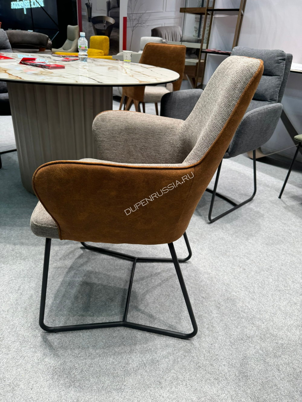 Стул DC2346R серый/ коричневый