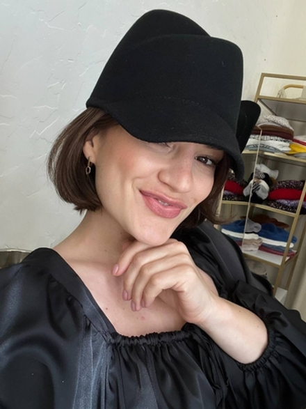 Кепи тюльпан черный