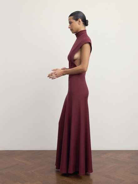 Платье "Bordo line"