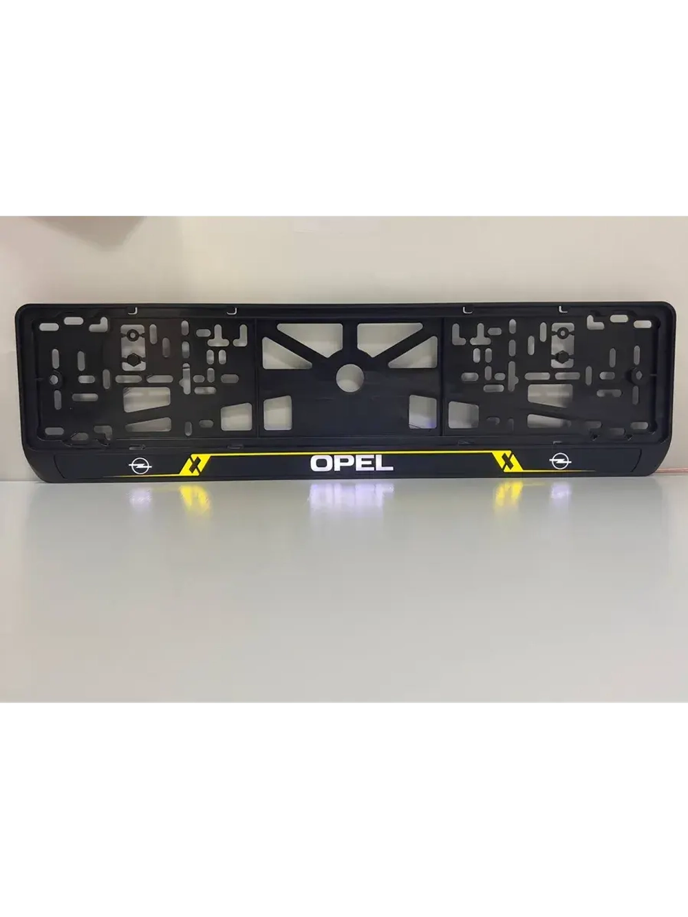 Рамка с LED подсветкой надписи. OL Opel.