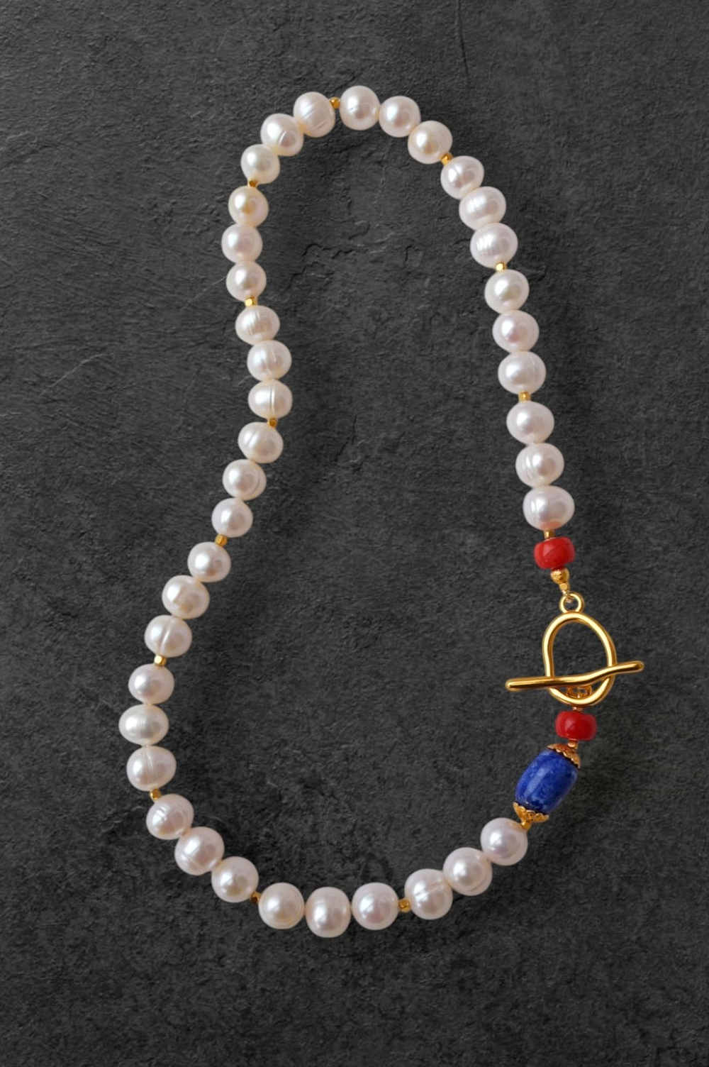 Бусы из крупного жемчуга с камнями, премиальное золочение