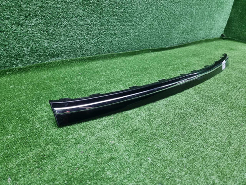 Накладка переднего бампера Москвич 3 (2022-н.в.)