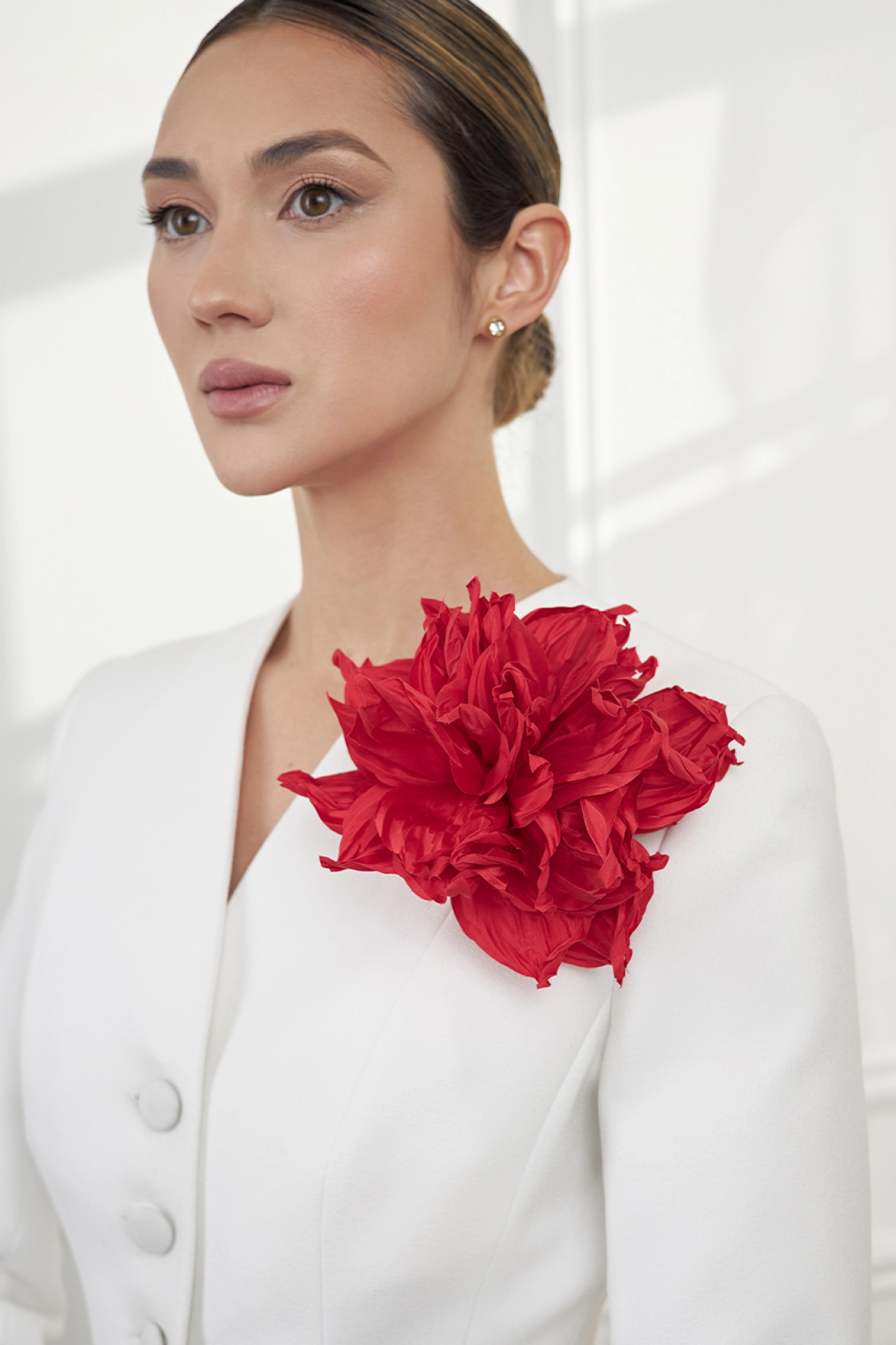 Брошь BIG BROOCH Pion красный 15 см