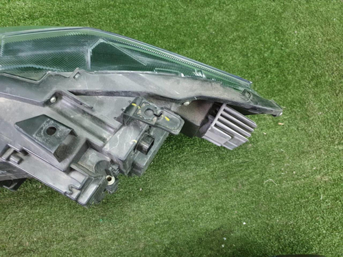 Фара правая Haval F7 (2019-н.в.) LED