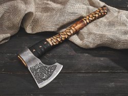 Топор "Варяг", резная рукоять комель берёзы (обжиг)