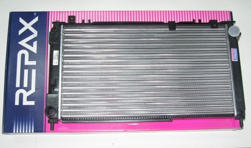 Радиатор основ. алюм. /2190, Datsun МКПП/ (REPAX)