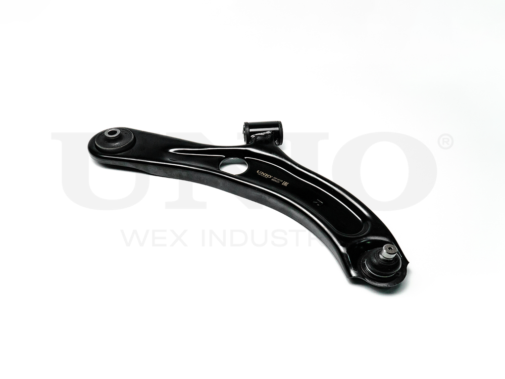 Рычаг подвески поперечный передний нижний правый UNIO SSP-40155
