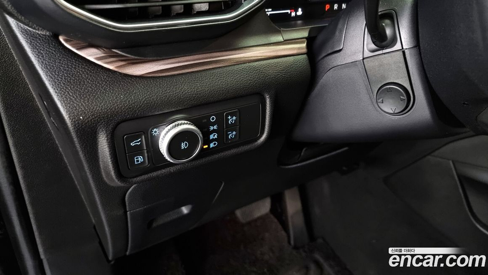 Ford Explorer 6 Generation 3.3 Hybrid (09.2022)