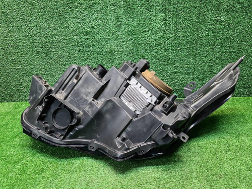 Фара правая Range Rover Vogue 4 L405 12-17 ксенон