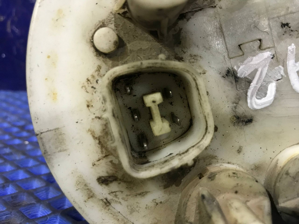 Бензонасос погружной MITSUBISHI LANCER 2002