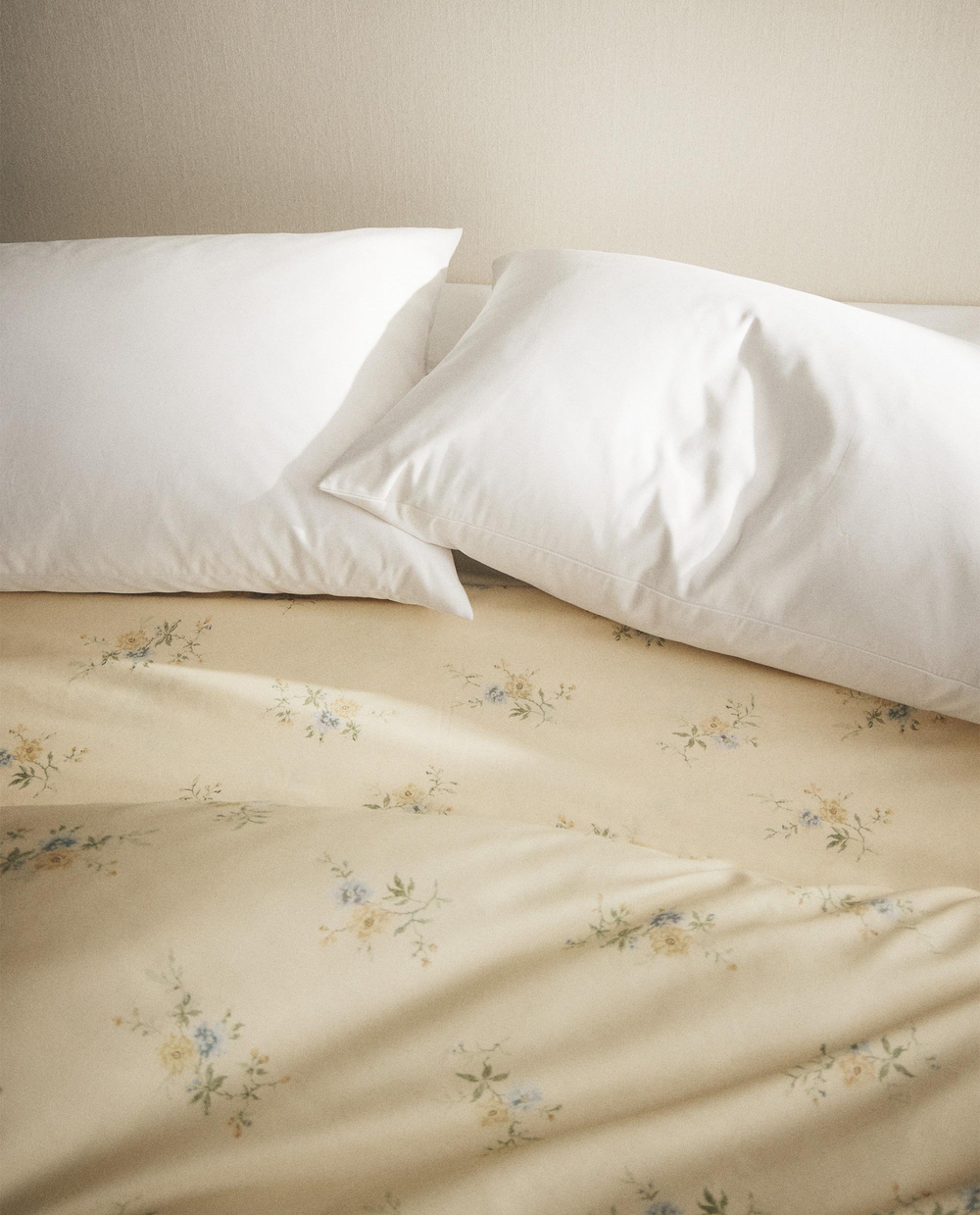 Простыня Zara Home сатин, хлопок 100%, с цветочным принтом, 7111/089