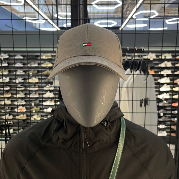 Кепка Tommy Hilfiger dark grey
