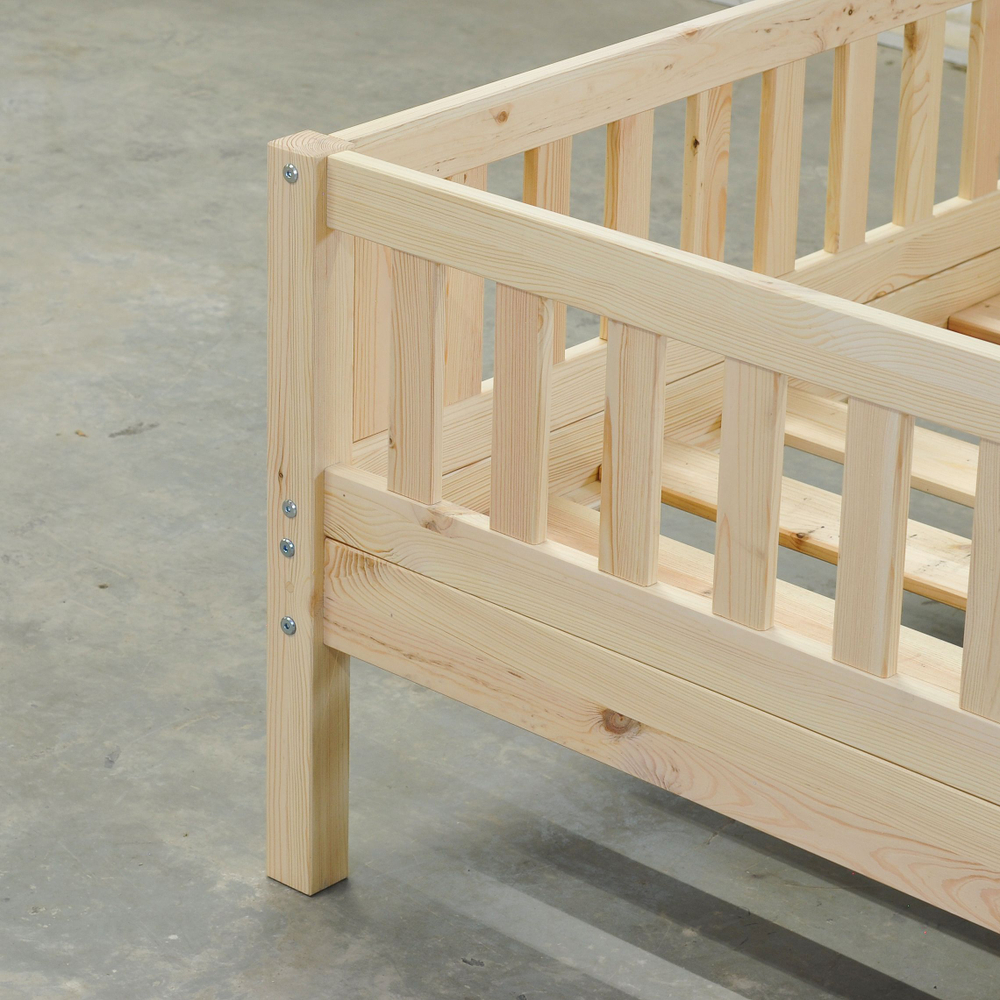 Односпальная кровать 90х190 Лили с выдвижным спальным местом из массива сосны, лак