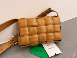 Bottega Veneta Small Padded Cassette 19 cm