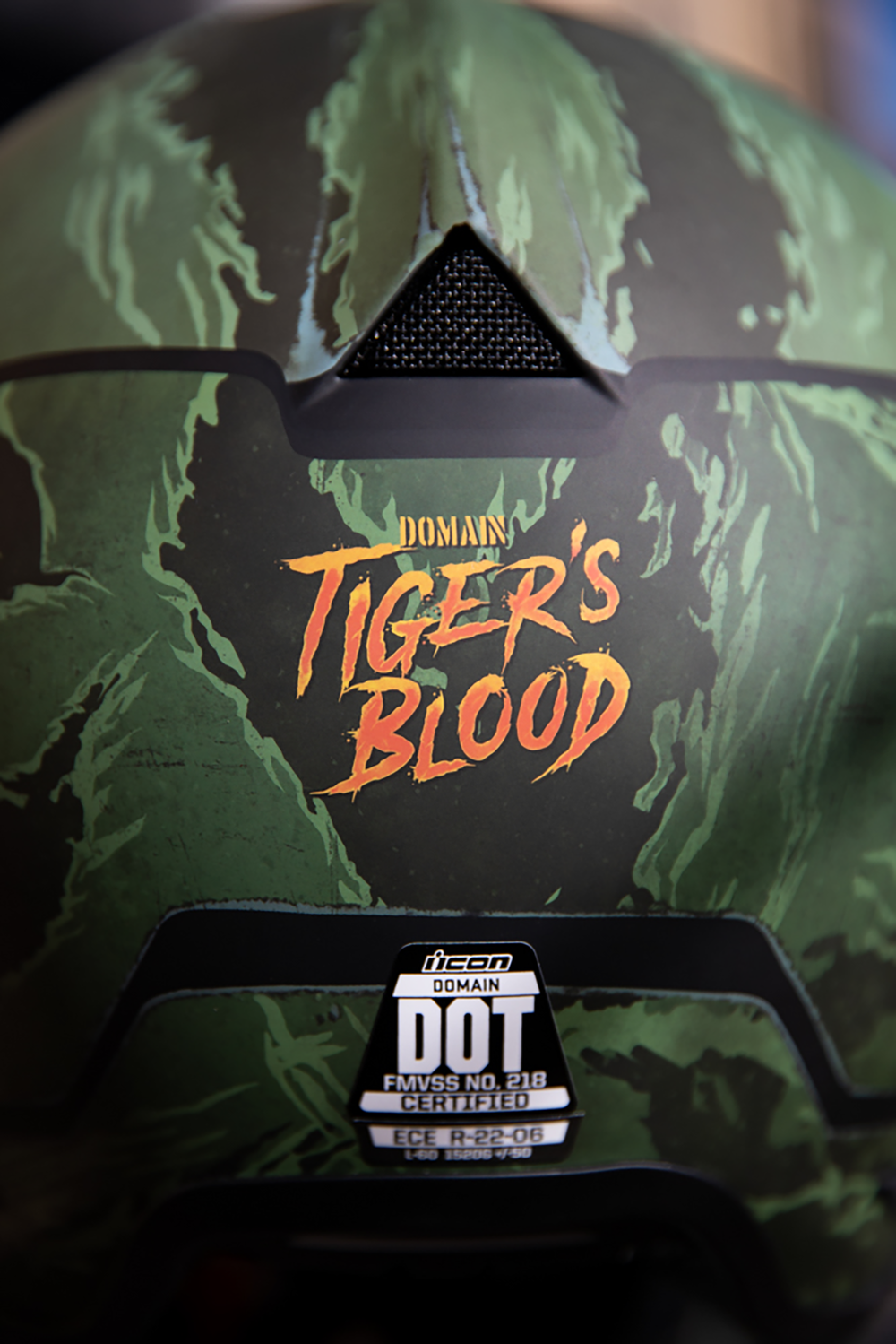 Domain Tiger's Blood Helmet / Зеленый