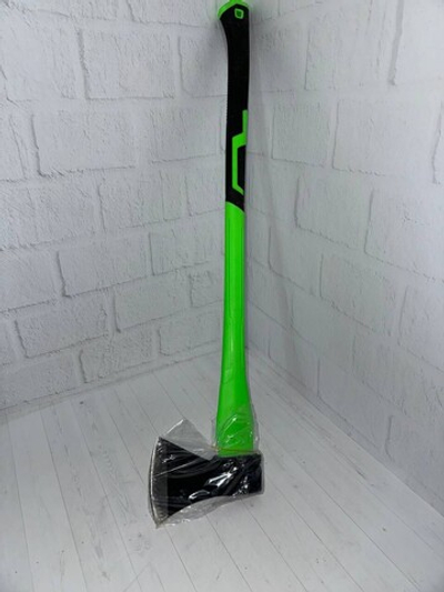 Колун 2,5 кг длинная ручка