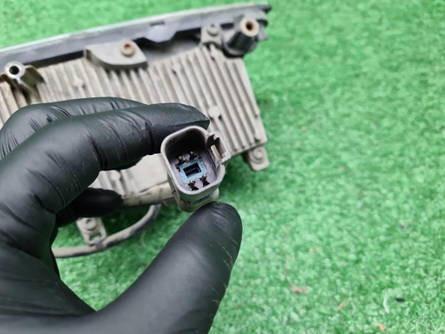 ПТФ правая Scania R-Series (2016-н.в.) LED