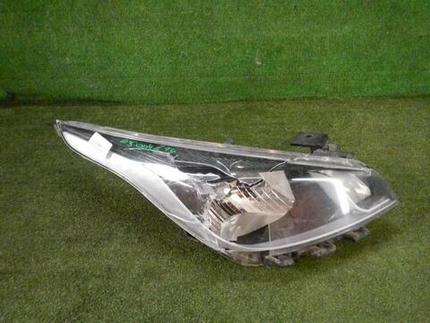 Битая Фара правая KIA Rio 4 (2017-2020) галоген