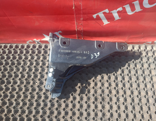 Кронштейн торсиона кабины левый 2019 г.