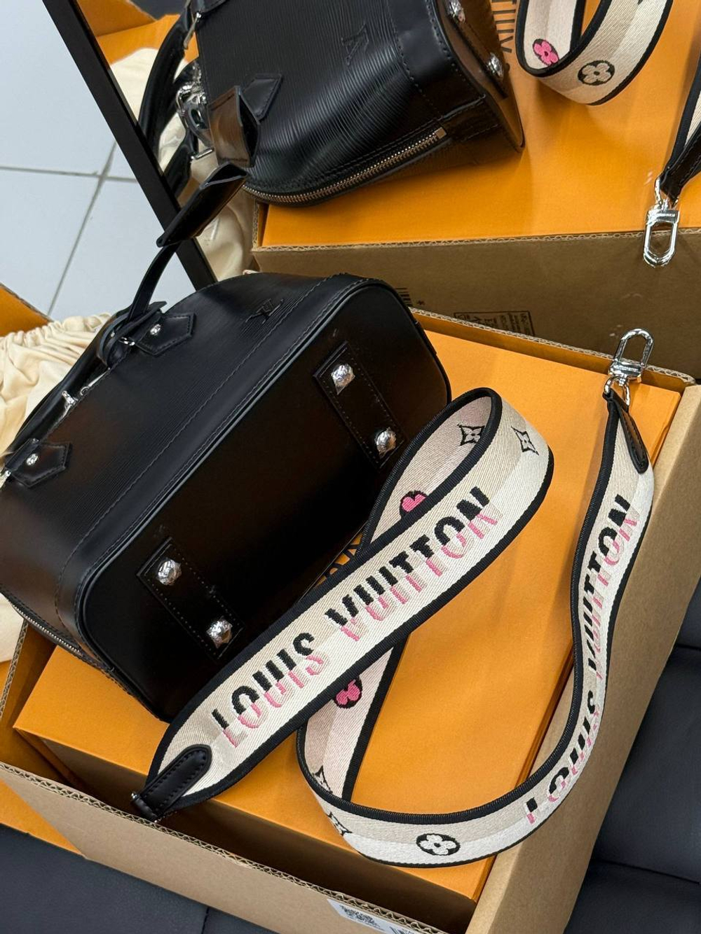 Сумка Louis Vuitton