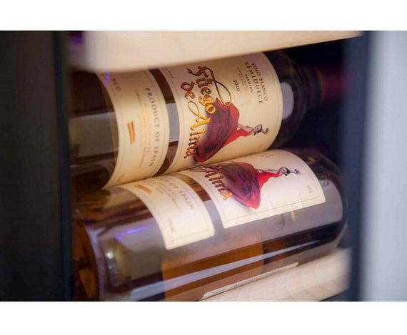 Винный холодильник Cold Vine C12-KSF1