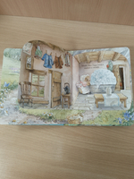 Peter Rabbit: The Lost Hat A Peep-Inside Tale