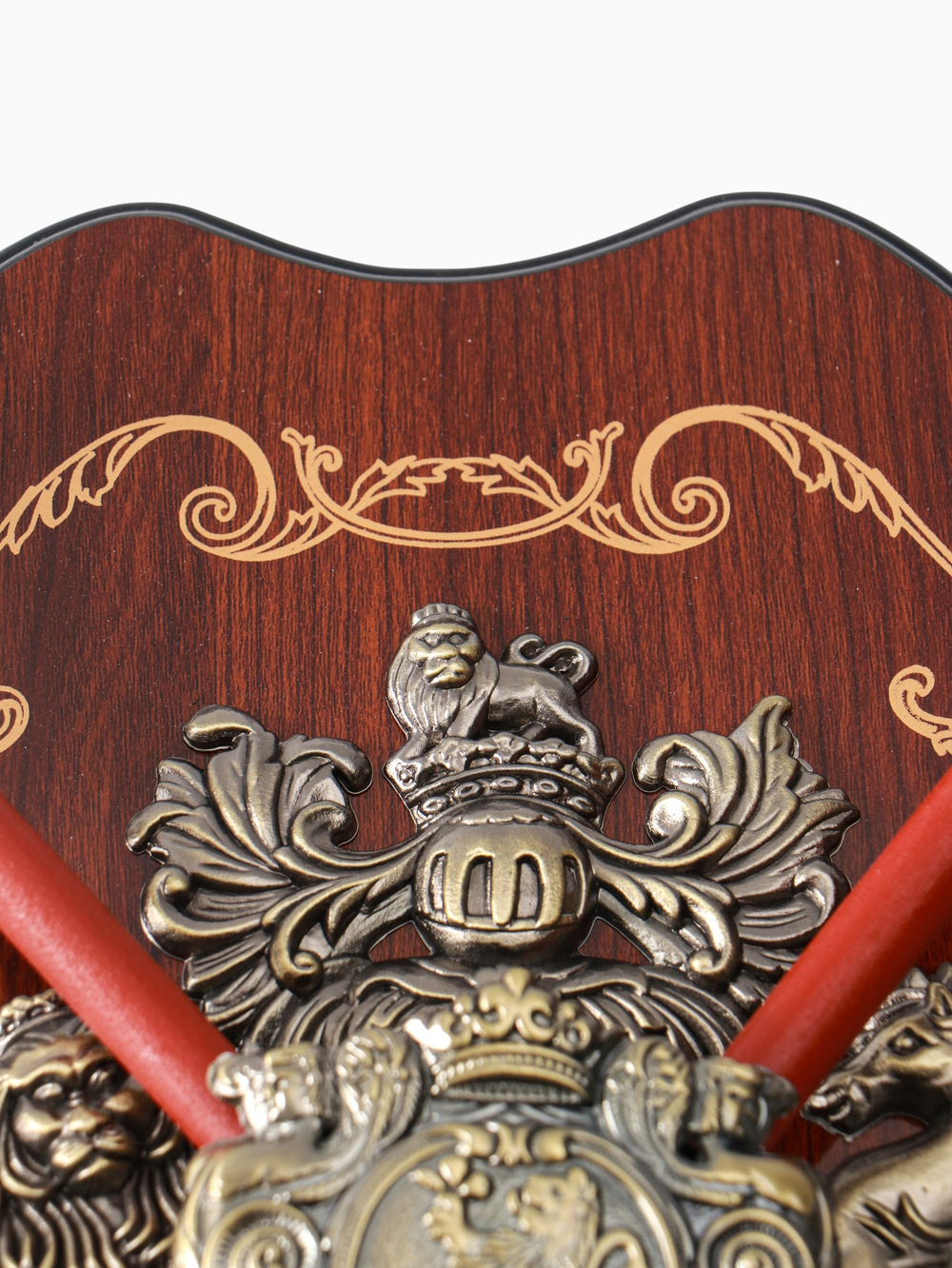 Рыцарское панно Геральдика "Герб со львом"