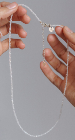 ХХХ Цепочка "Memo about Love&Luck" из розового кварца 47-54 см