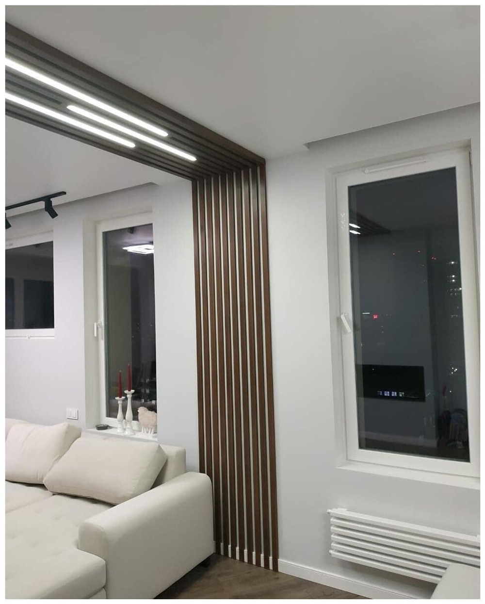 Потолочно-стеновые рейки с подсветкой из Бука 40х20мм