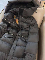 Пуховик Burberry