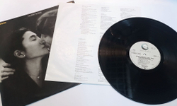 Винтажная виниловая пластинка John Lennon Yoko Ono Double Fantasy (Germany 1980)