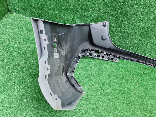 Бампер задний Hongqi HS3 (2023-н.в.)