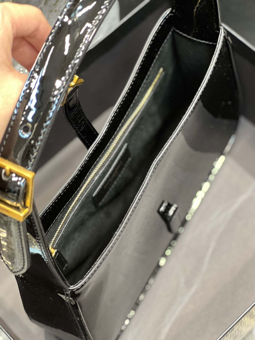 Yves Saint Laurent Hobo Bag