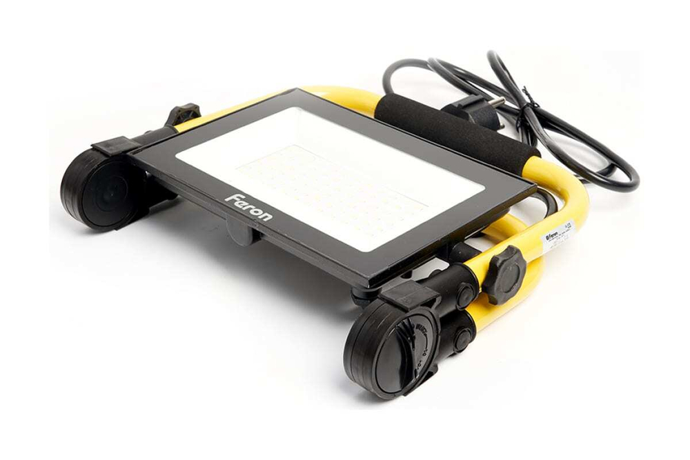 Прожектор LED LL-515 переносной 70W, 6400K, IP65 Feron 41545