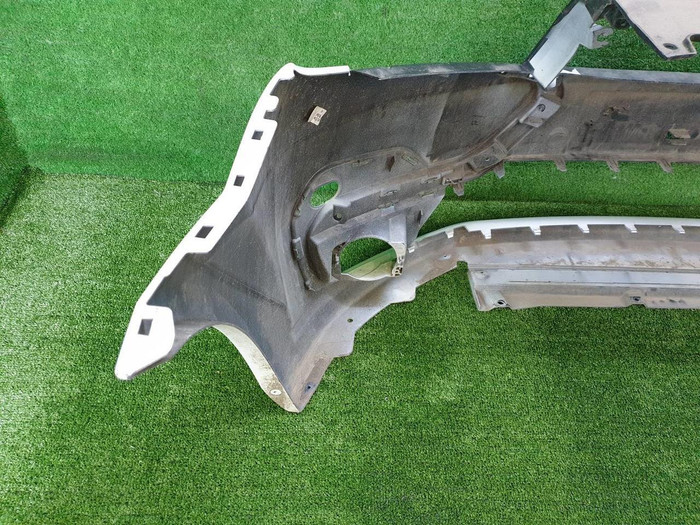 Бампер передний Lada Largus (2021-н.в.)