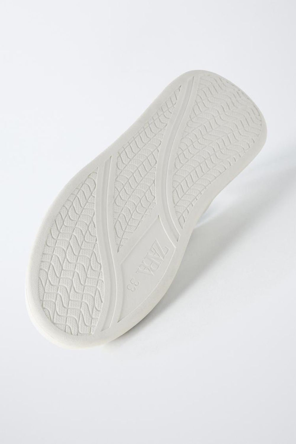 ZARA КРОССОВКИ НА ОБЪЕМНОЙ ПОДОШВЕ, БЕЛЫЙ