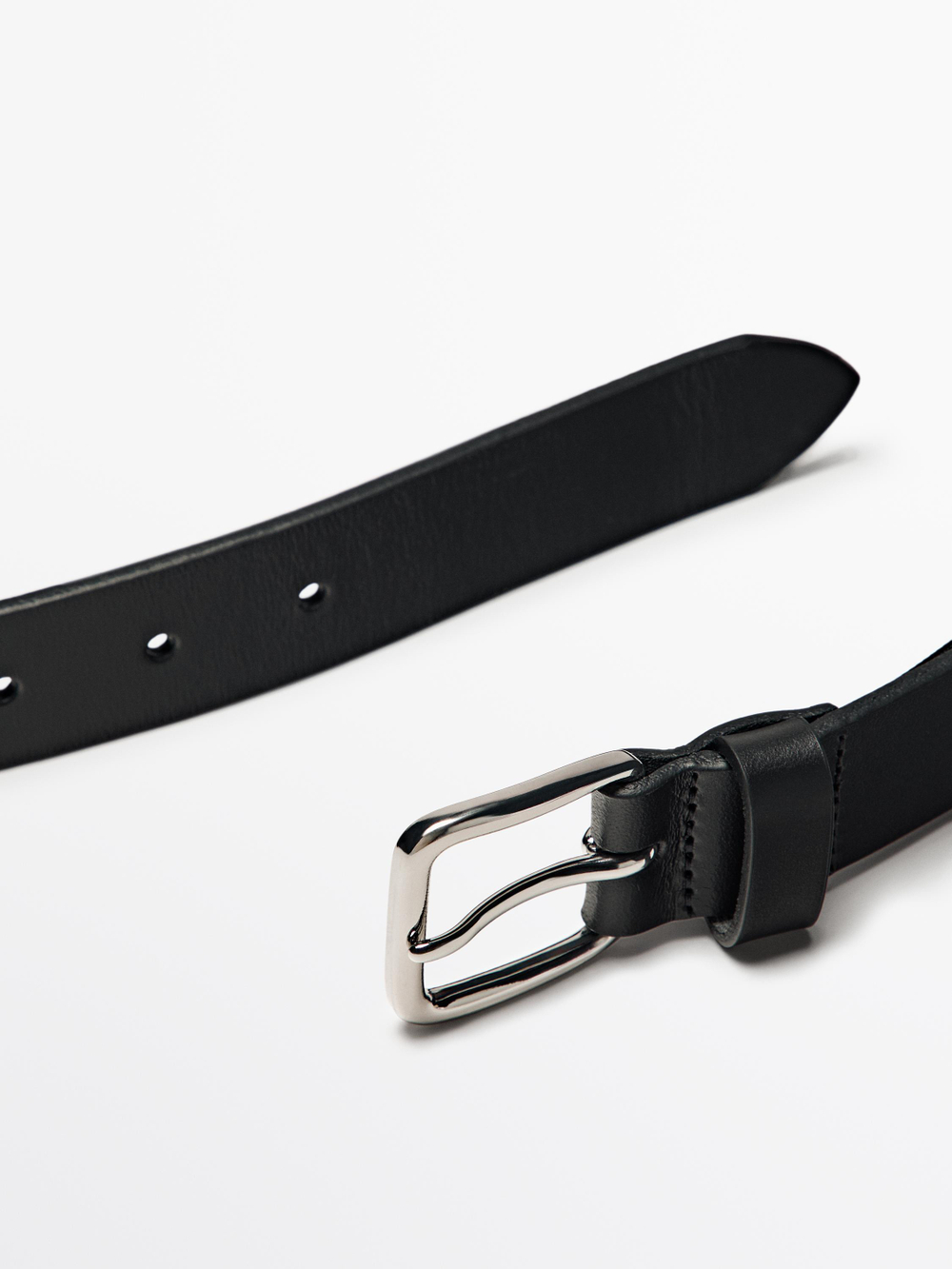 Massimo Dutti Ремень из кожи наппа с квадратной пряжкой, черный