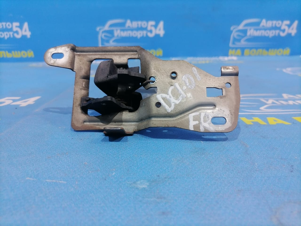 Ручка двери передней правой салонная Honda INTEGRA 1993