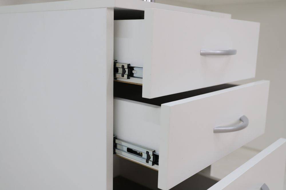 Стол компьютерный Ивару МАКСИМ-1, Белый Шёлк