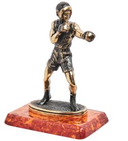 Народные промыслы AM-1405 Фигурка «Боксер» (латунь, янтарь)