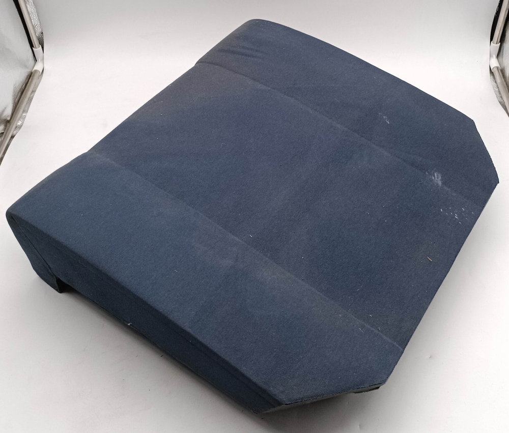 Seat cushion TAS91045401