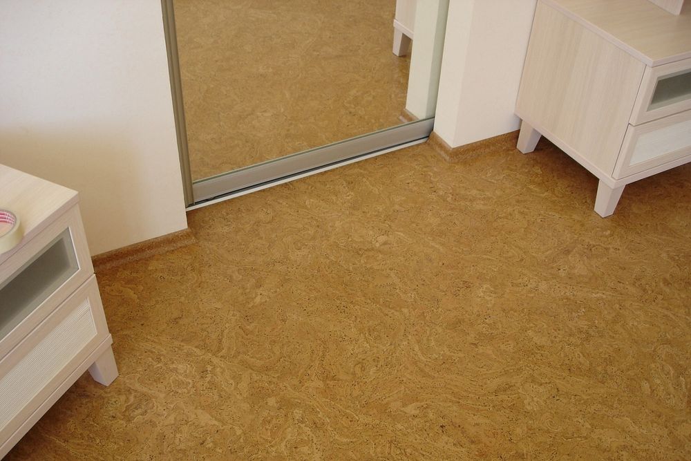 Cork Concept Lite 310v NN, 1,89 м²