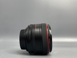 Canon EF 50mm f/1.2L USM