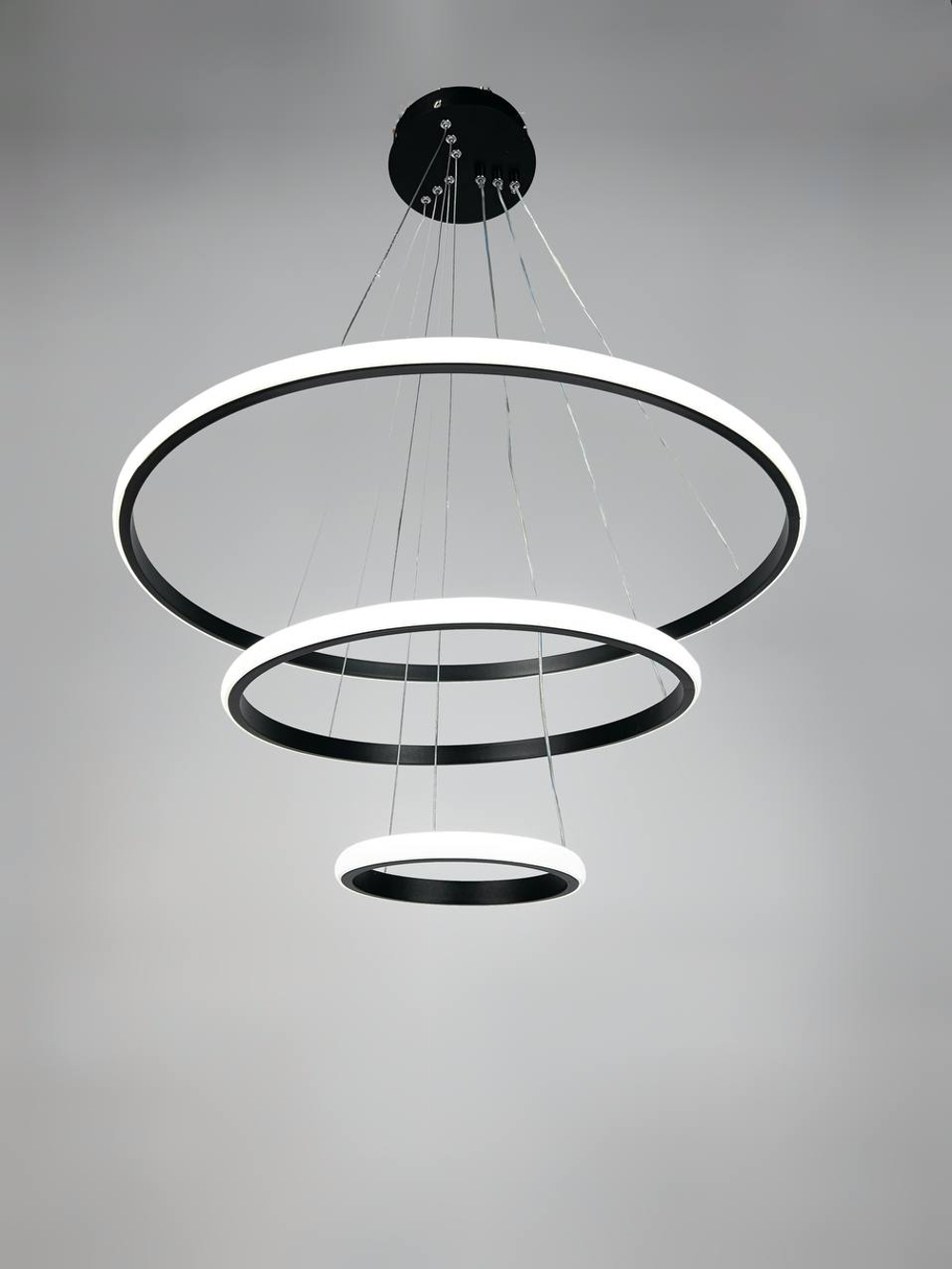 Люстра подвесная светодиодная Lanbos 58098, 70 Вт LED, черная