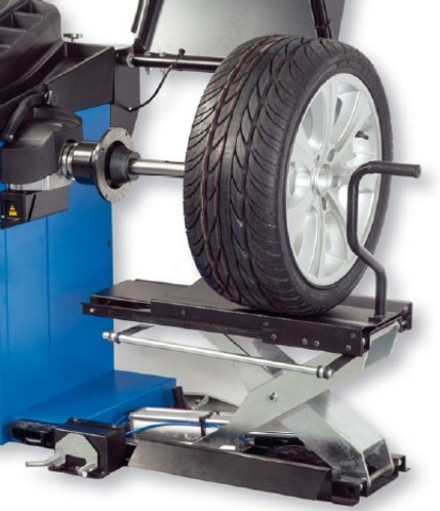 Подъемник пневматический Hofmann BW 2010, грузоподъемность 70 кг.