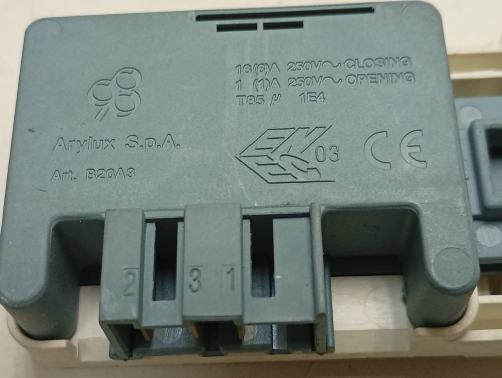 45У82 кт60 Блокировка люка для стиральной машины Атлант C2A10HX б/у