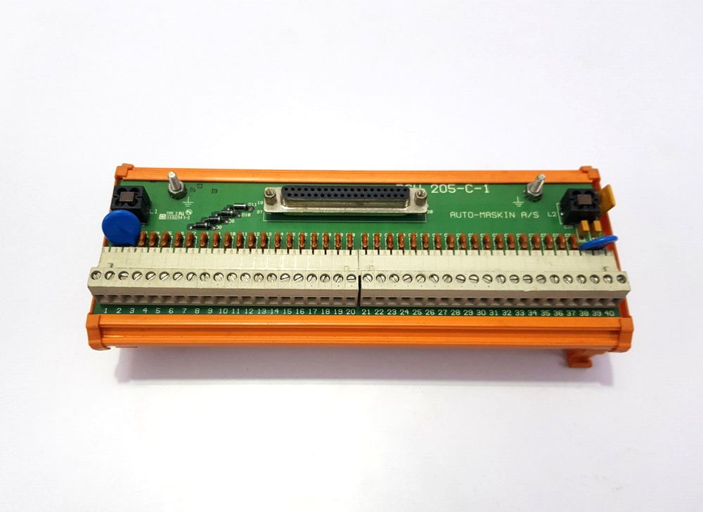 DCU205C1