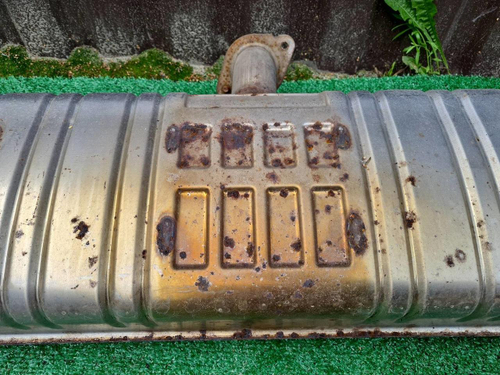 Глушитель Hongqi HS5 (2019-н.в.)