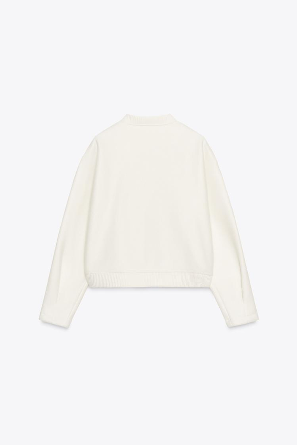 ZARA МЯГКИЙ БОМБЕР С ЗОЛОТЫМИ ПУГОВИЦАМИ, ЭКРЮ