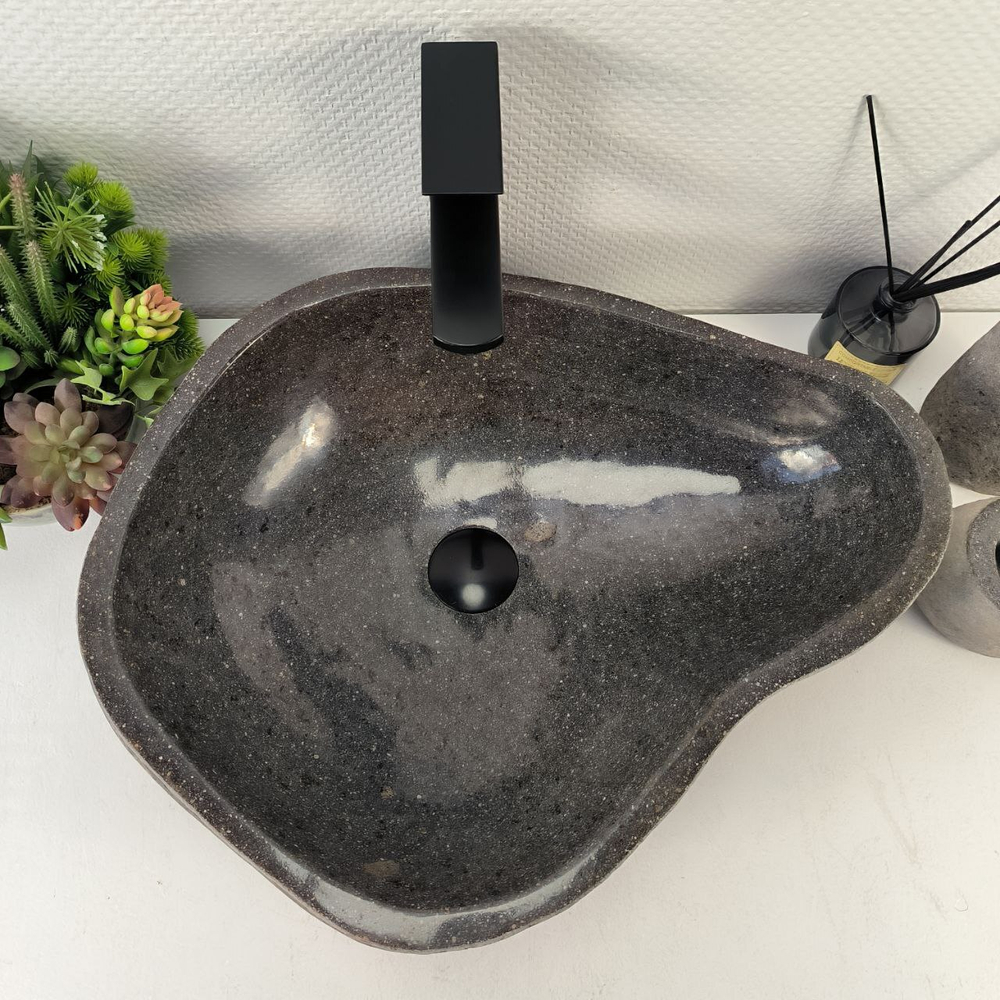 Раковина из речного камня RS-65415 53*43*15 0857